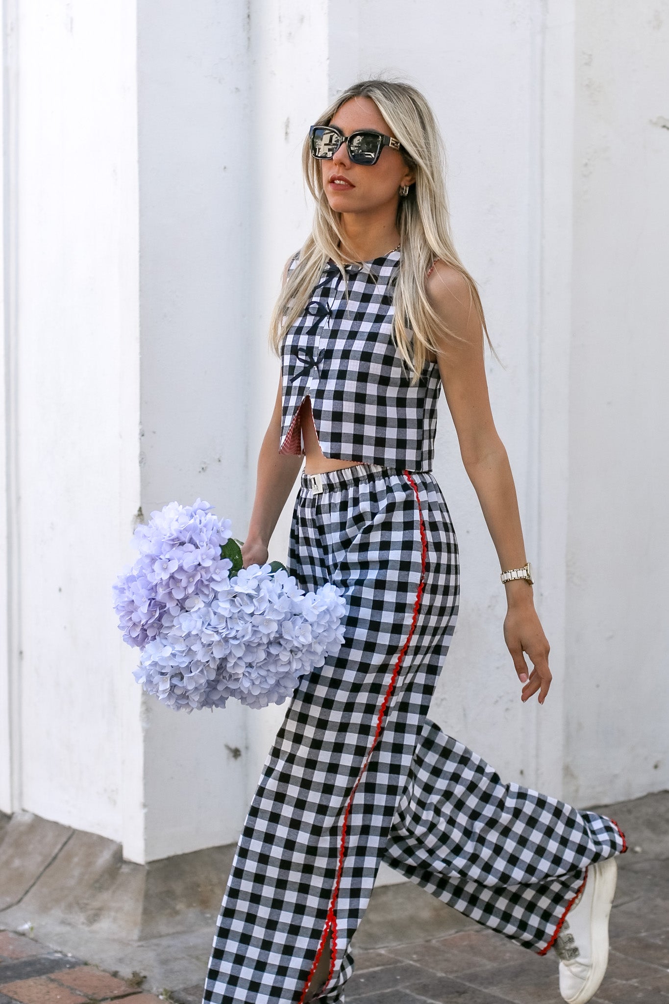 Sleeveless Blocked Shirt